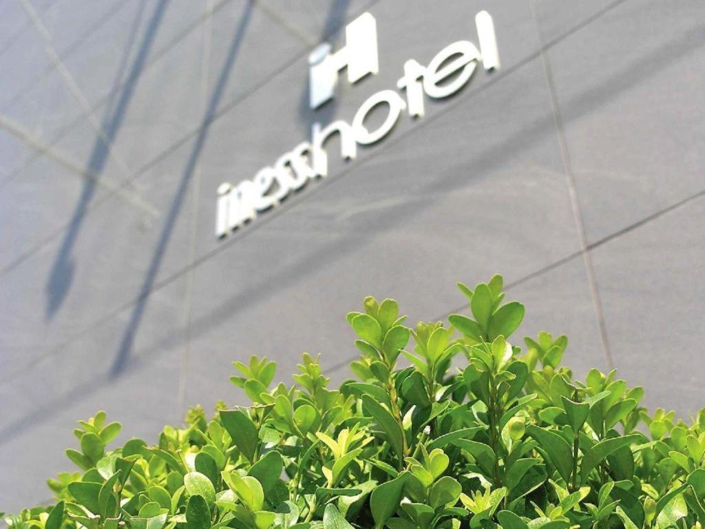 Iness Hotel Łódź Kültér fotó